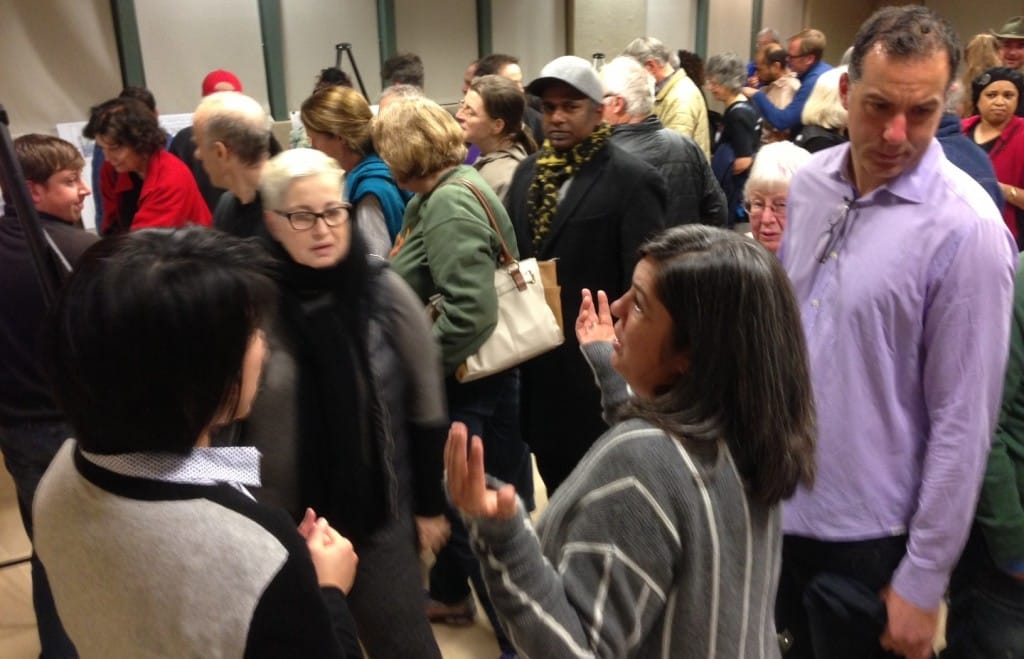 Last night’s Expo Bikeway meeting. Photo: Joe Linton/Streetsblog L.A.