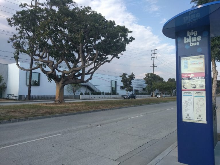 Eyes on the Street: The Office Park That Could Have Been a Neighborhood Eyes on the Street: The Office Park That Could Have Been a Neighborhood