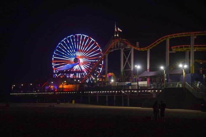 Pacific-Park-Ferris-Wheel-Fourth-of-July-Photo-Credit-@alexc43