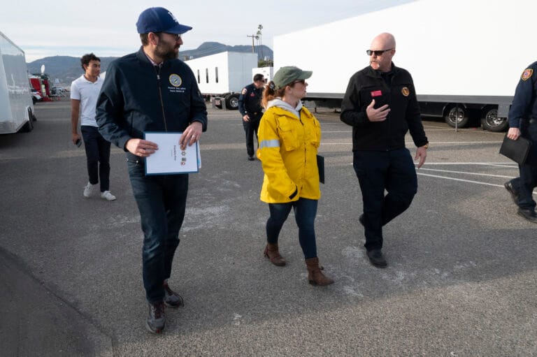 Horvath: Fire Containment at 7%, 9 Structures Lost and 6 Damaged as of Late Wednesday Night Horvath: Fire Containment at 7%, 9 Structures Lost and 6 Damaged as of Late Wednesday Night
