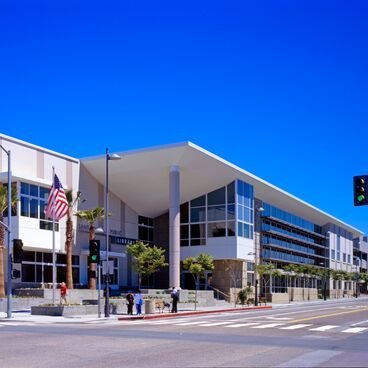 Santa Monica Public Library Celebrates Library Card Sign-Up Month with Special-Edition Cards and Local Business Discounts