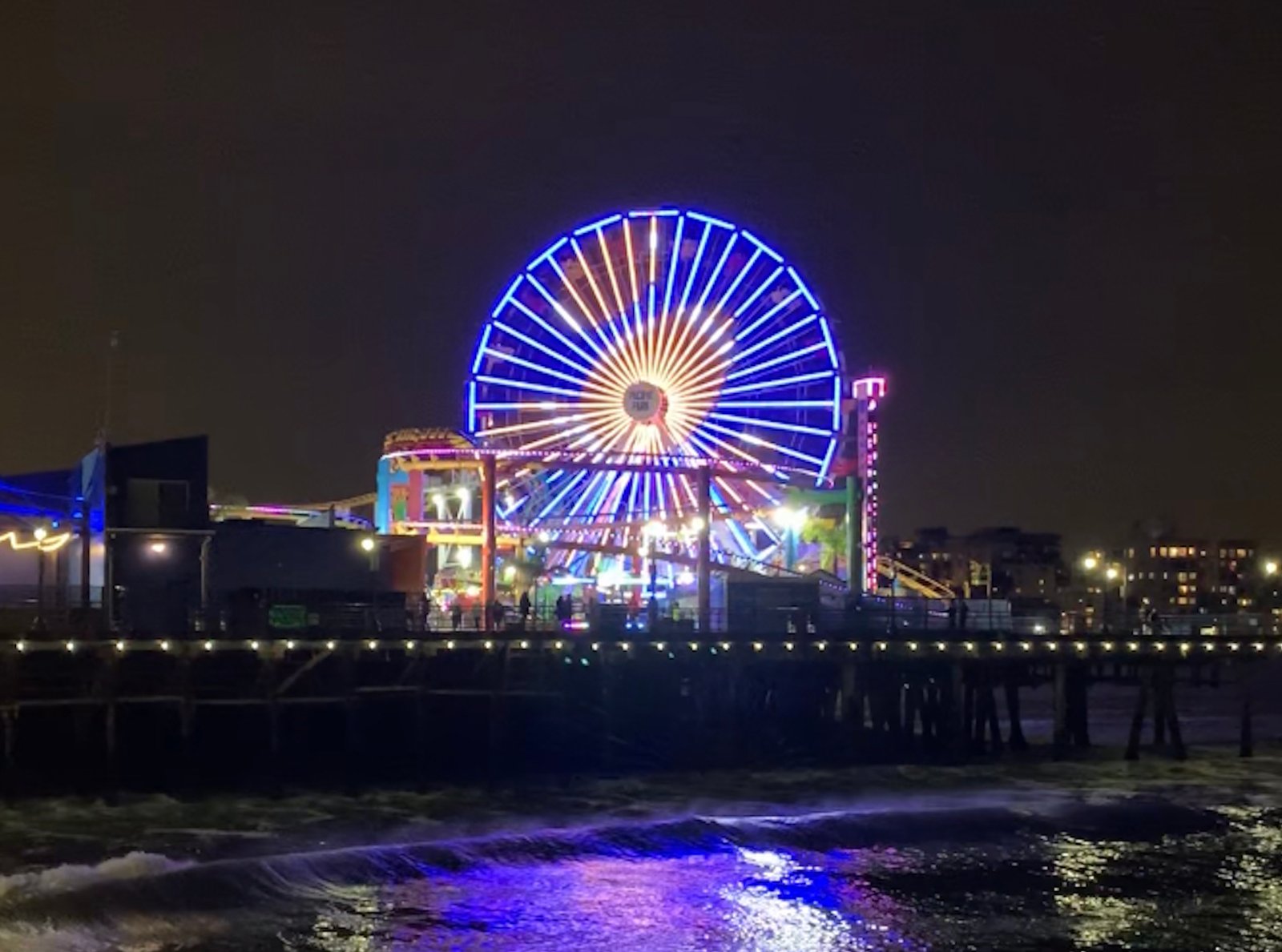 Ferris Wheel To Light Up For Los Angeles Rams Home Opener On Monday Night Football – Media Advisory and Photo